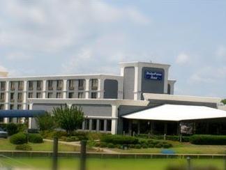 Ngoại cảnh khách sạn