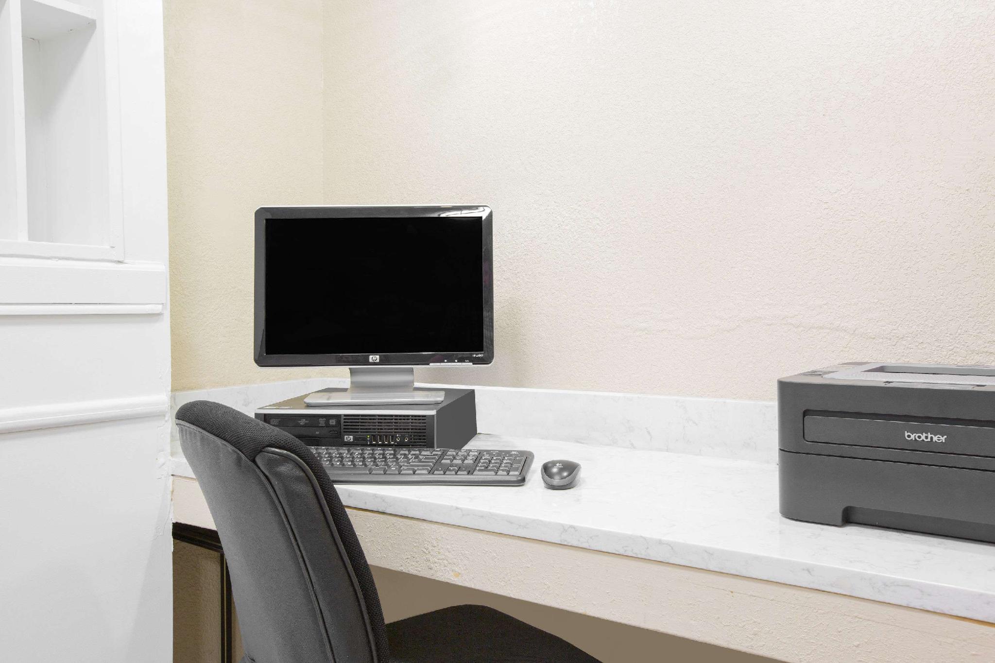 Trung tâm hội nghị