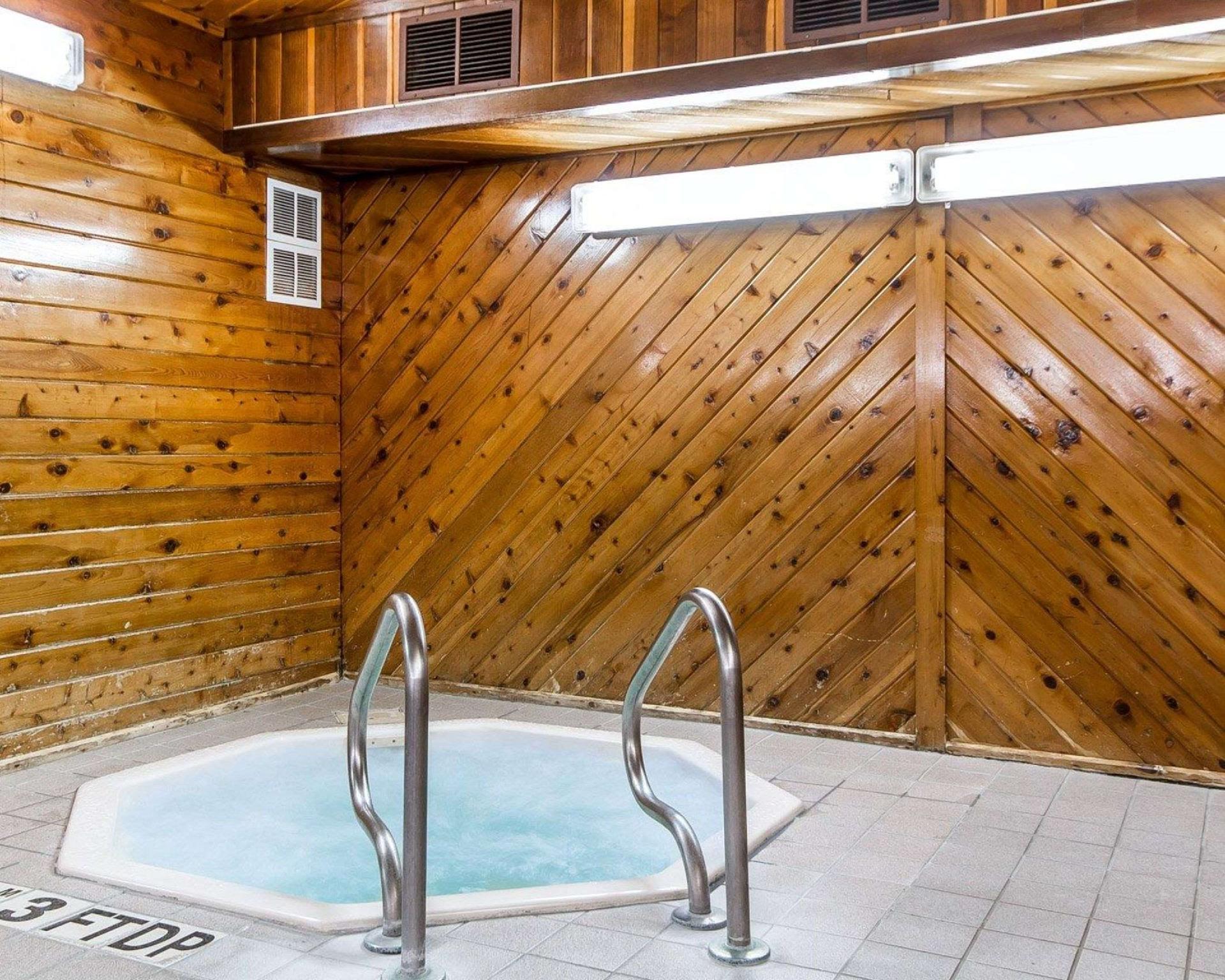 Bồn tắm nước nóng