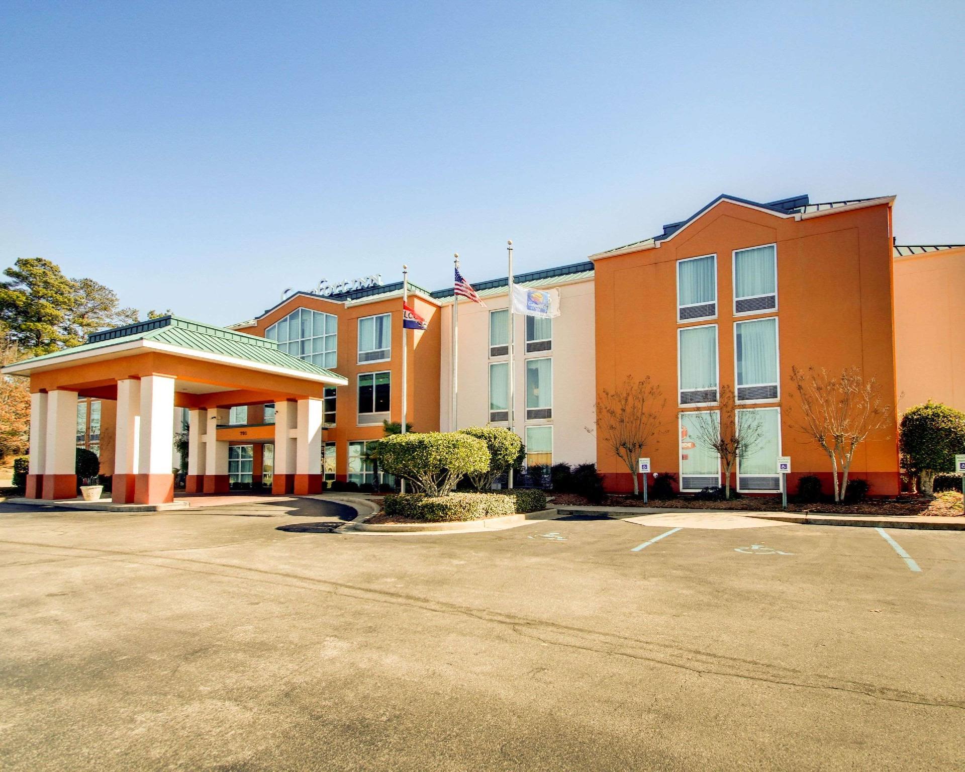 Ngoại cảnh khách sạn