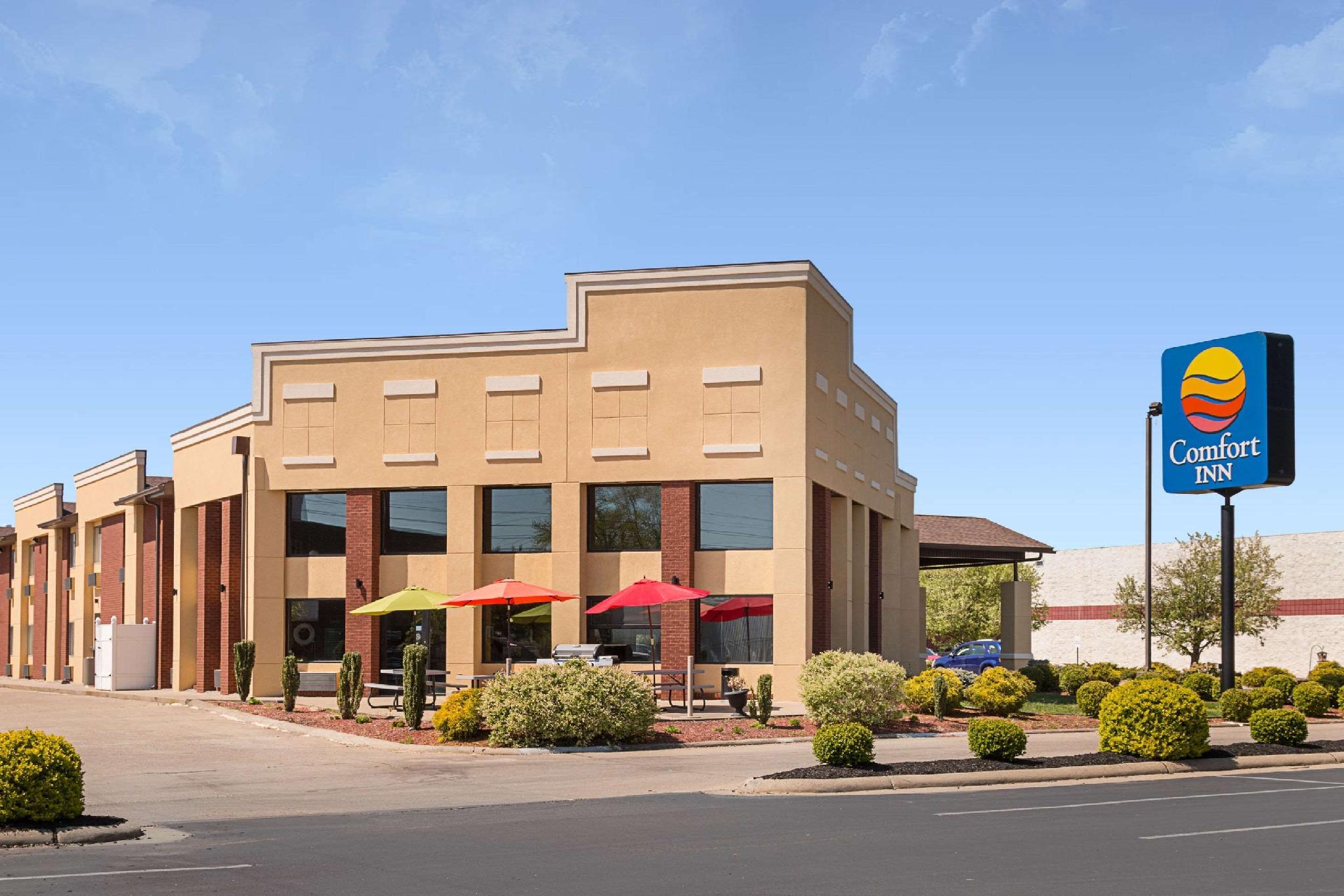 Ngoại cảnh khách sạn