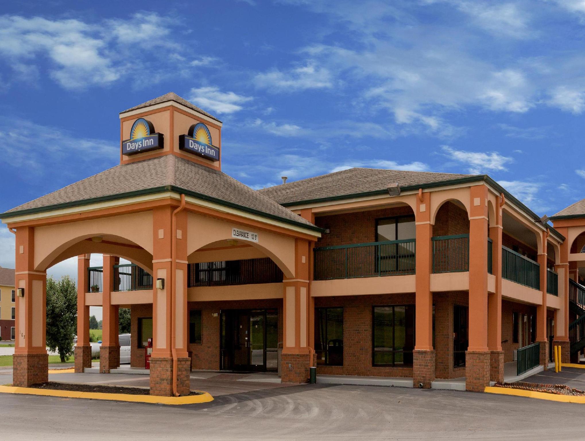 Ngoại cảnh khách sạn