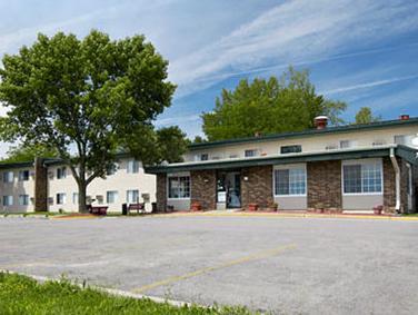 Ngoại cảnh khách sạn