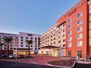 Ngoại cảnh khách sạn