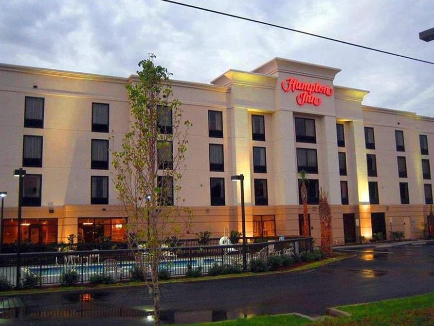 Ngoại cảnh khách sạn