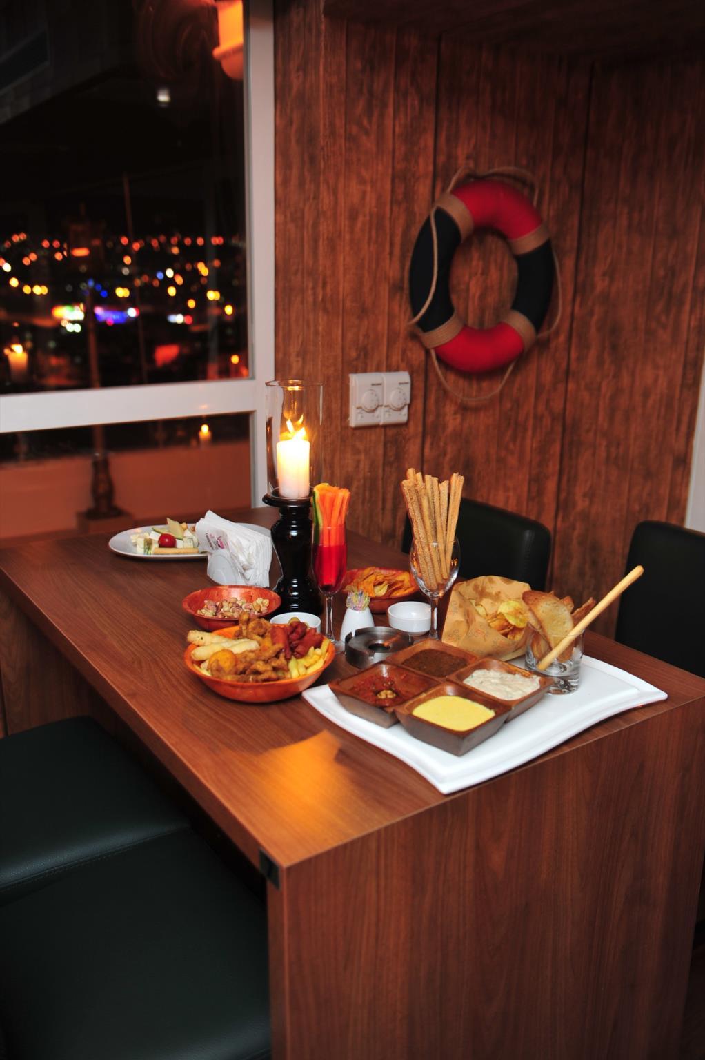 Đồ ăn và thức uống