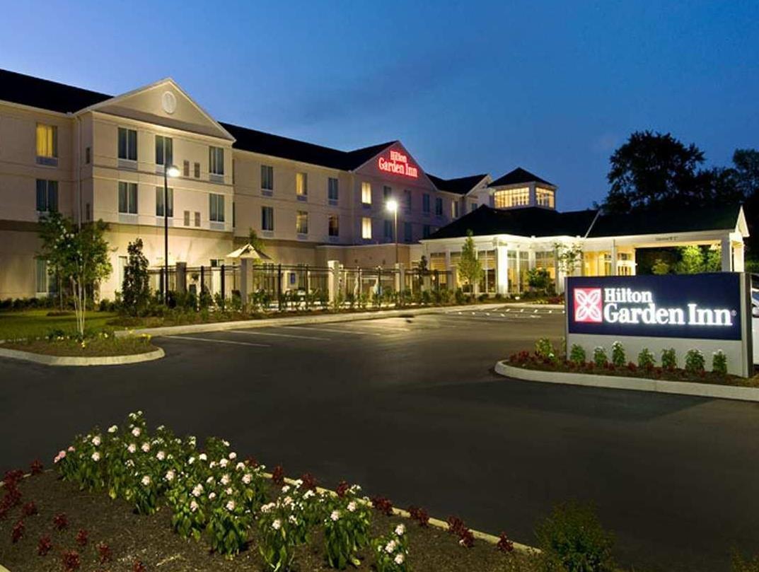 Ngoại cảnh khách sạn