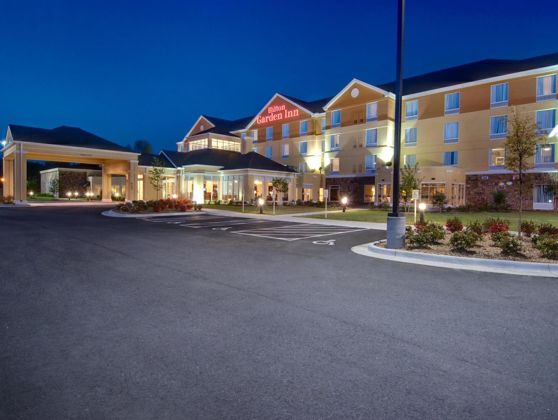 Ngoại cảnh khách sạn