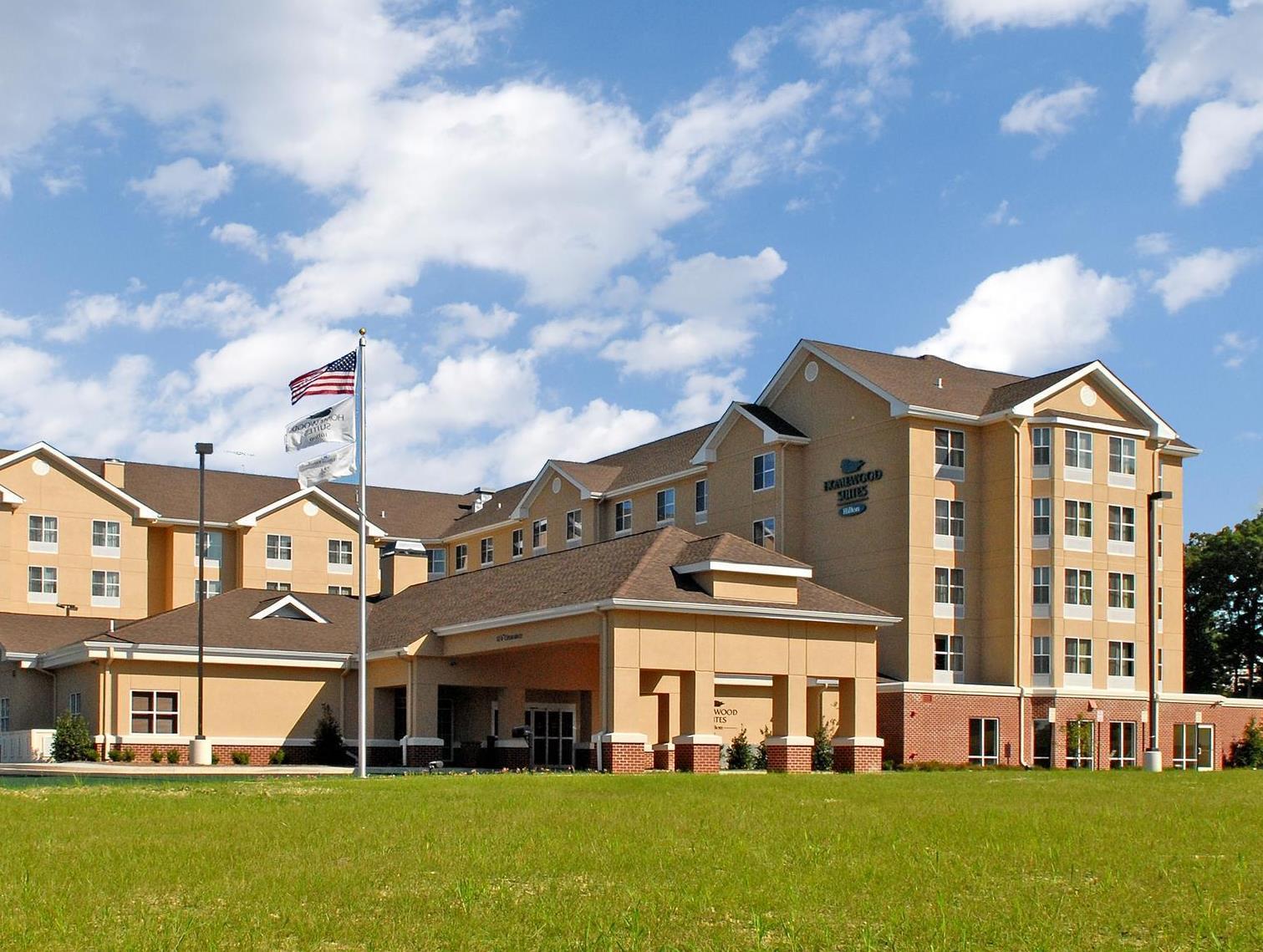 Ngoại cảnh khách sạn