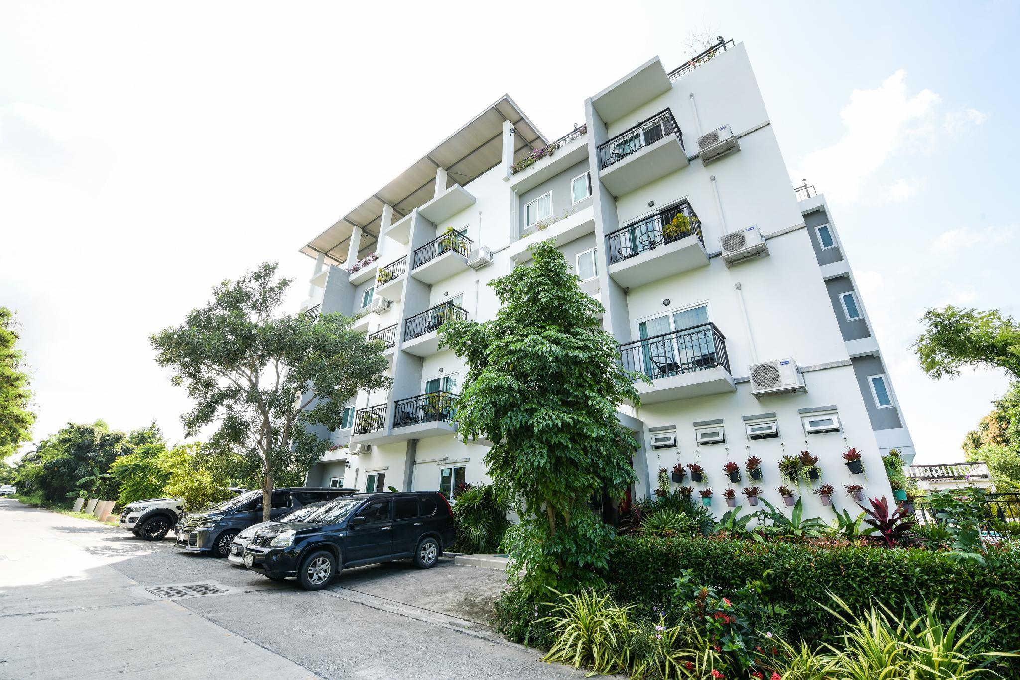 Ngoại cảnh khách sạn