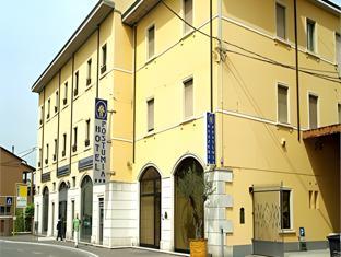 Ngoại cảnh khách sạn