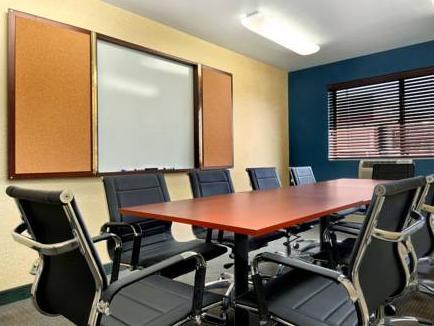 Câu lạc bộ đêm