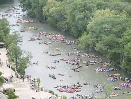 Tiện nghi giải trí