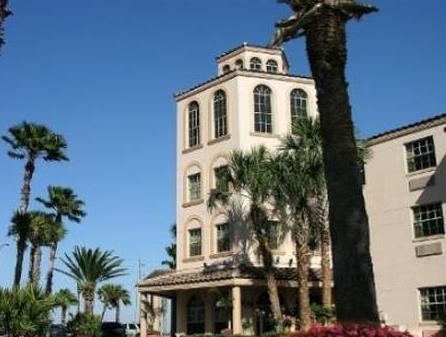 Ngoại cảnh khách sạn