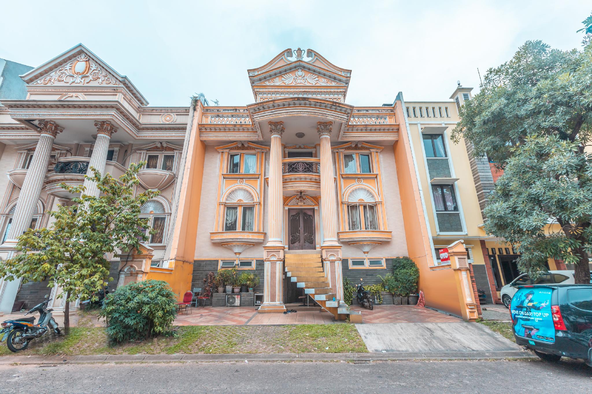 Ngoại cảnh khách sạn