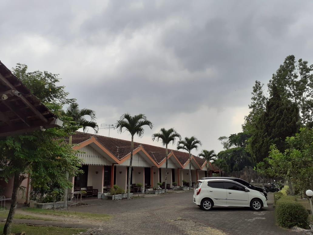 Ngoại cảnh khách sạn