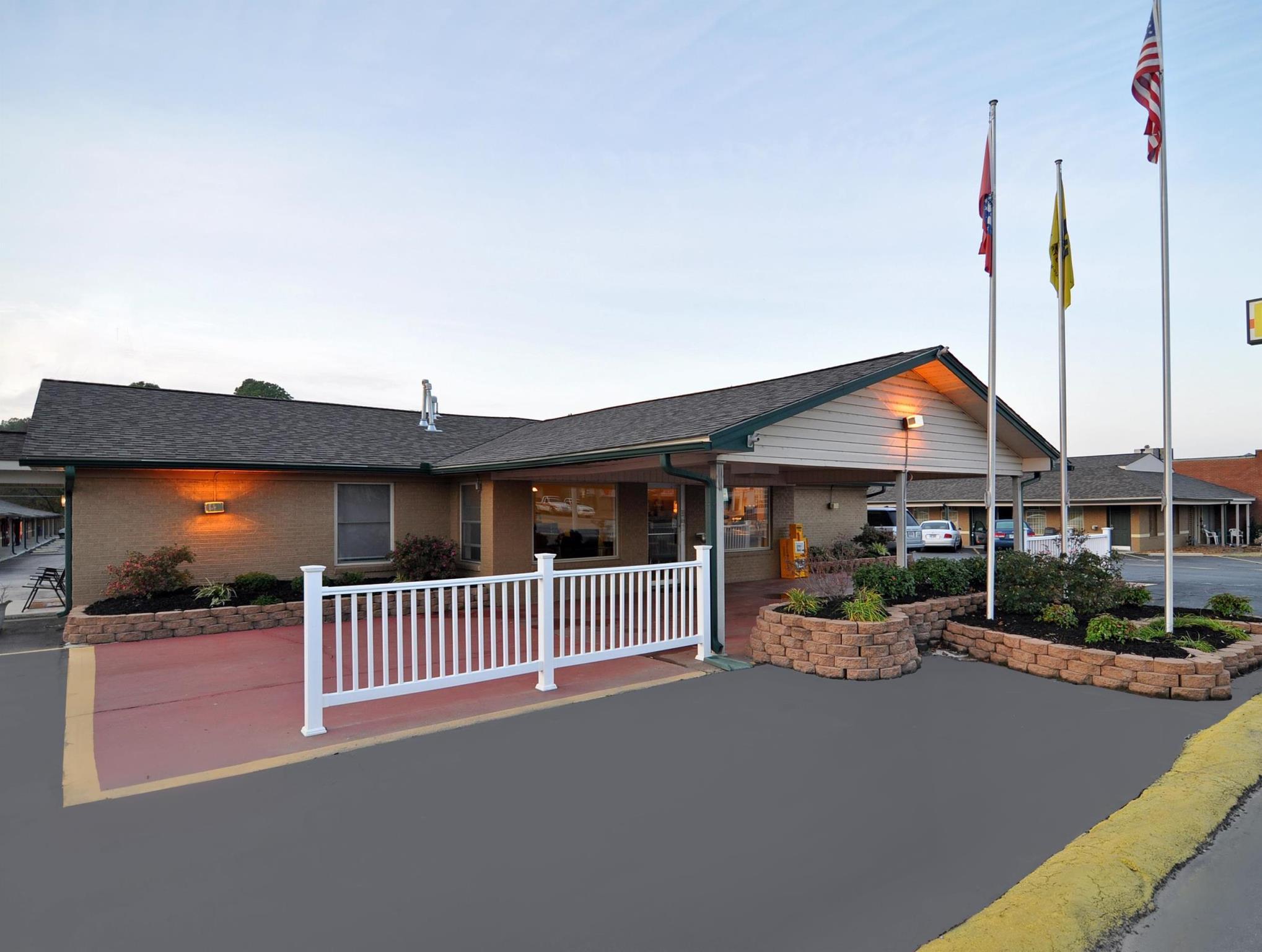 Ngoại cảnh khách sạn