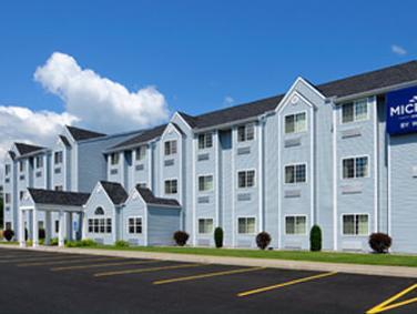 Ngoại cảnh khách sạn