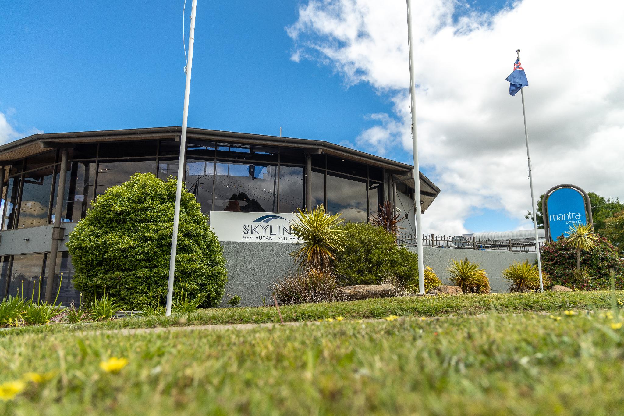 Ngoại cảnh khách sạn