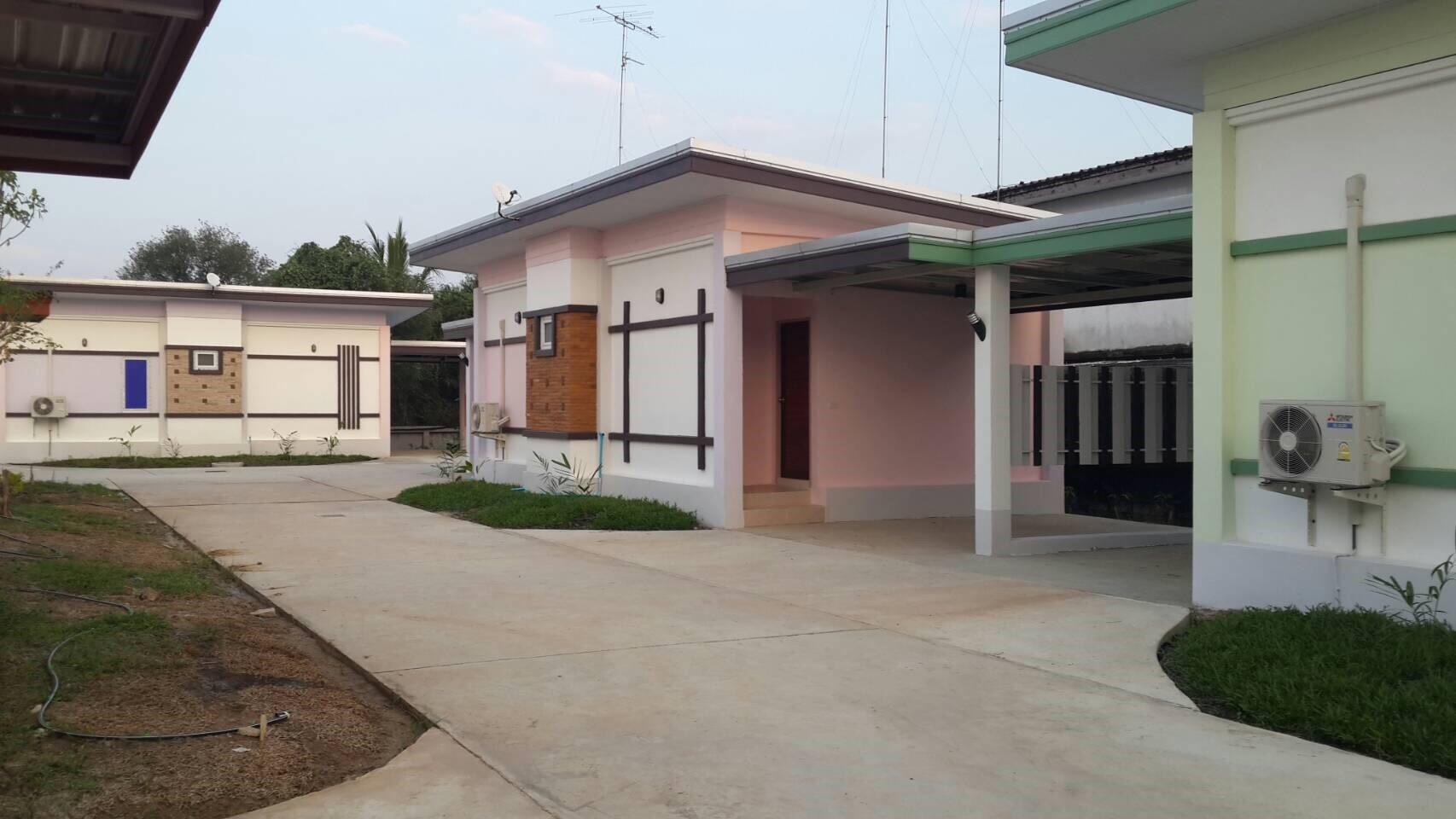 Ngoại cảnh khách sạn