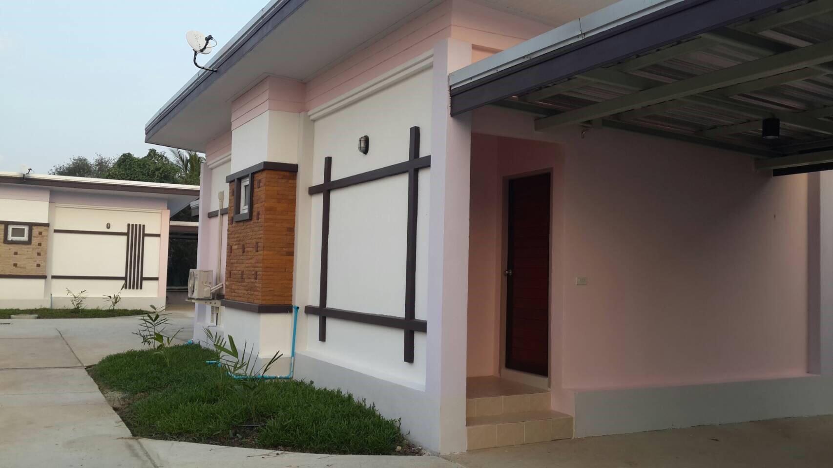 Ngoại cảnh khách sạn