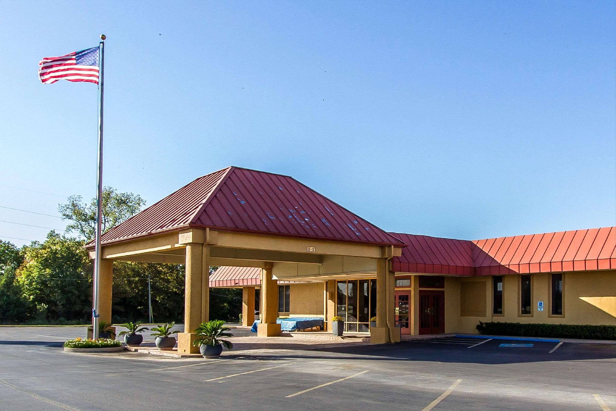 Ngoại cảnh khách sạn