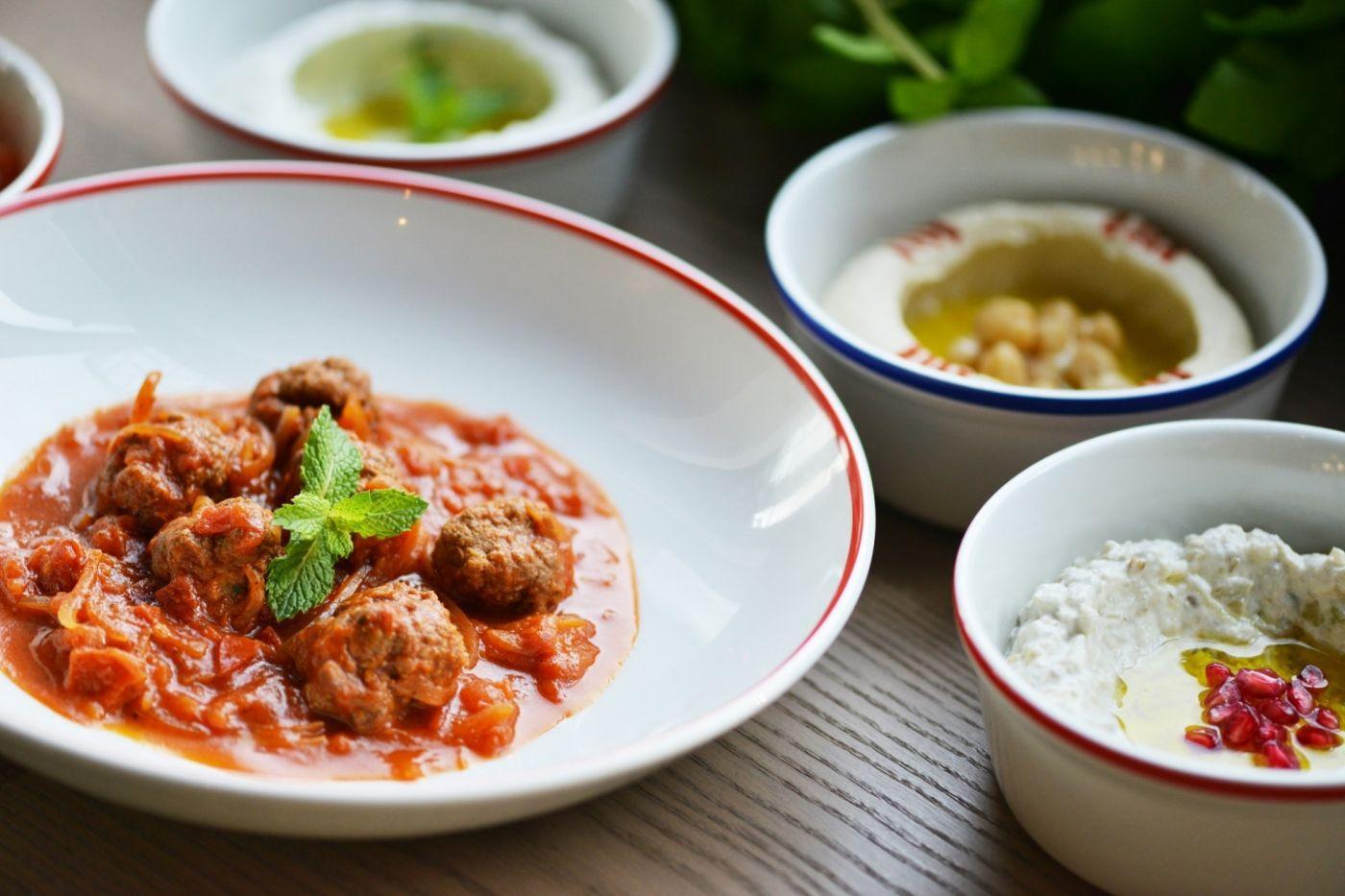 Đồ ăn và thức uống