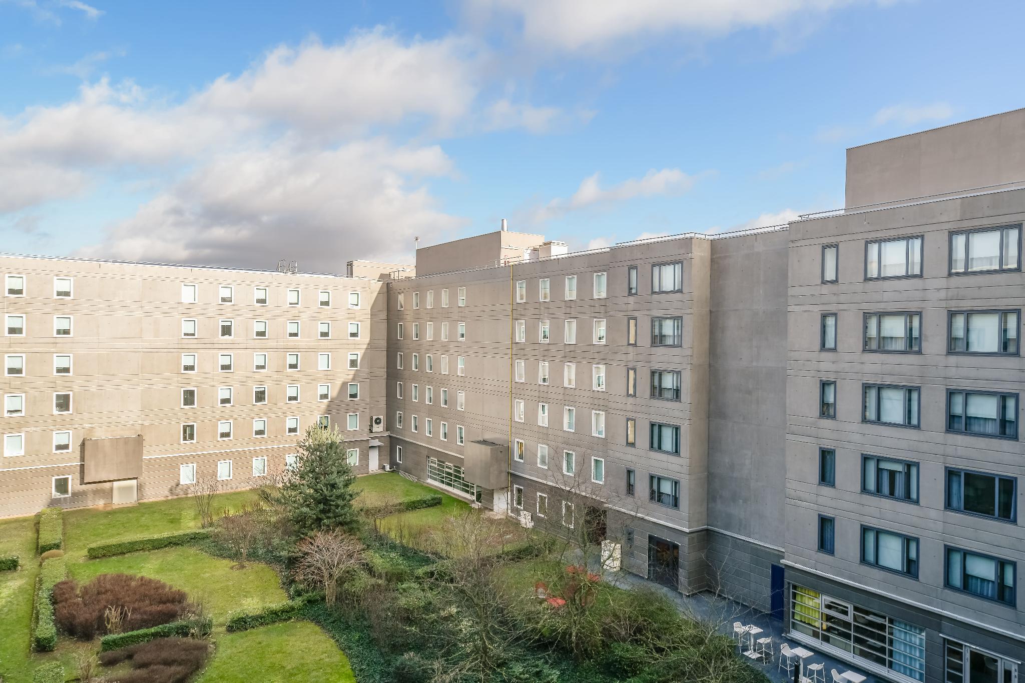 Ngoại cảnh khách sạn