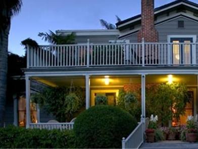 Ngoại cảnh khách sạn