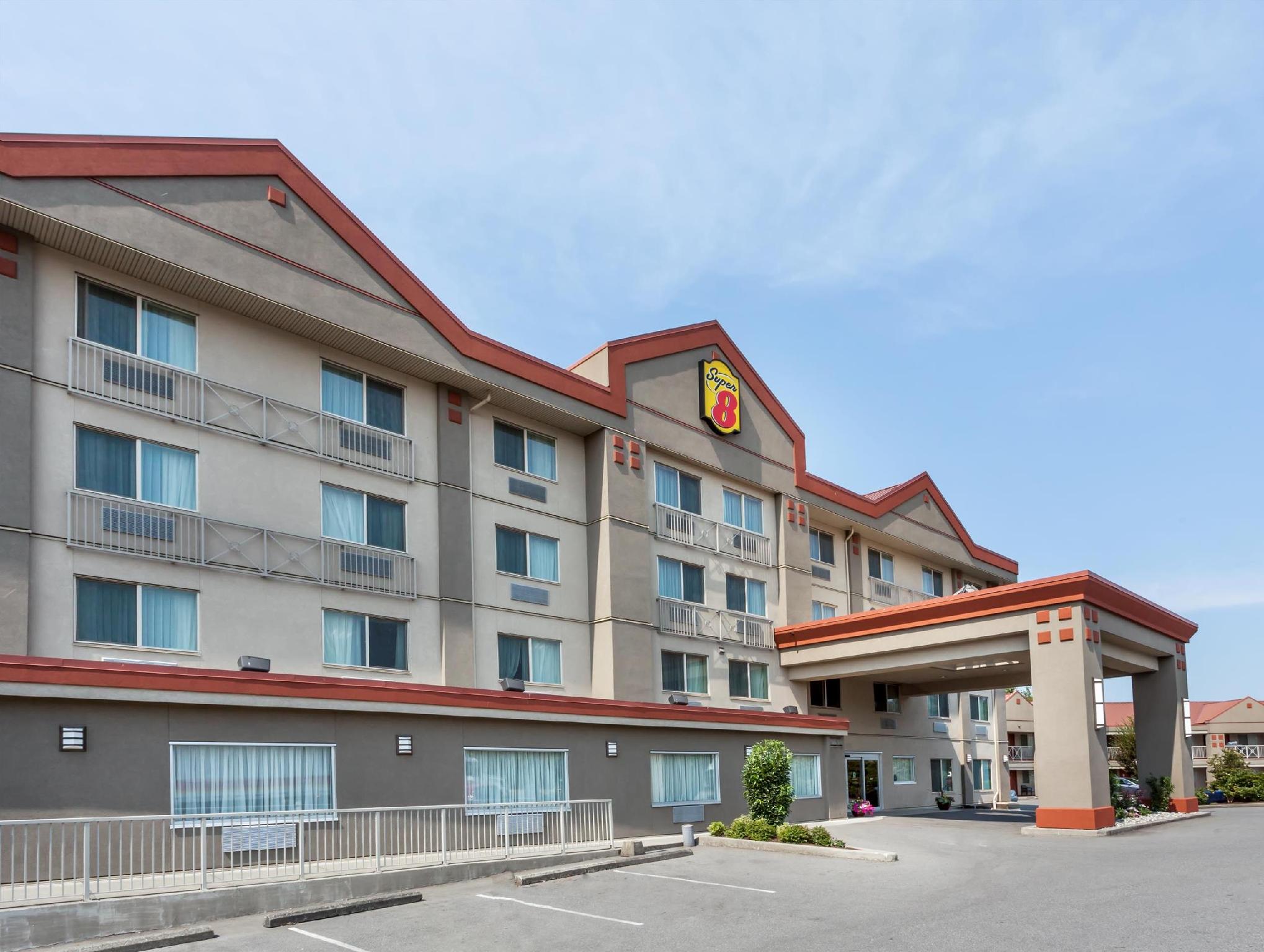 Ngoại cảnh khách sạn