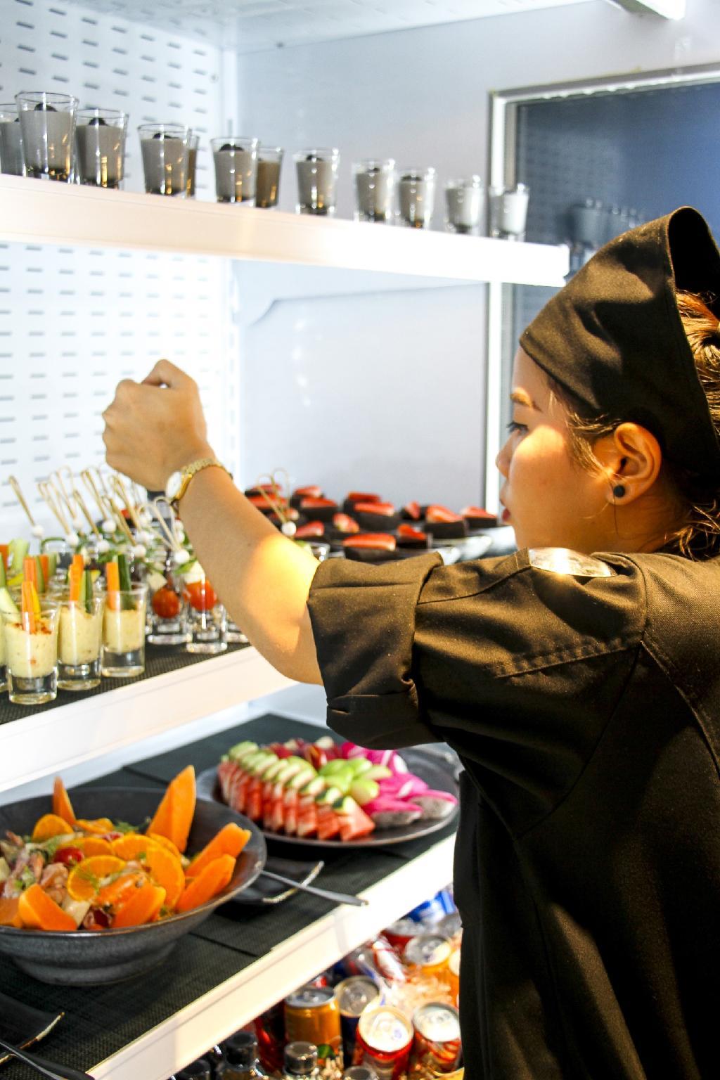 Đồ ăn và thức uống