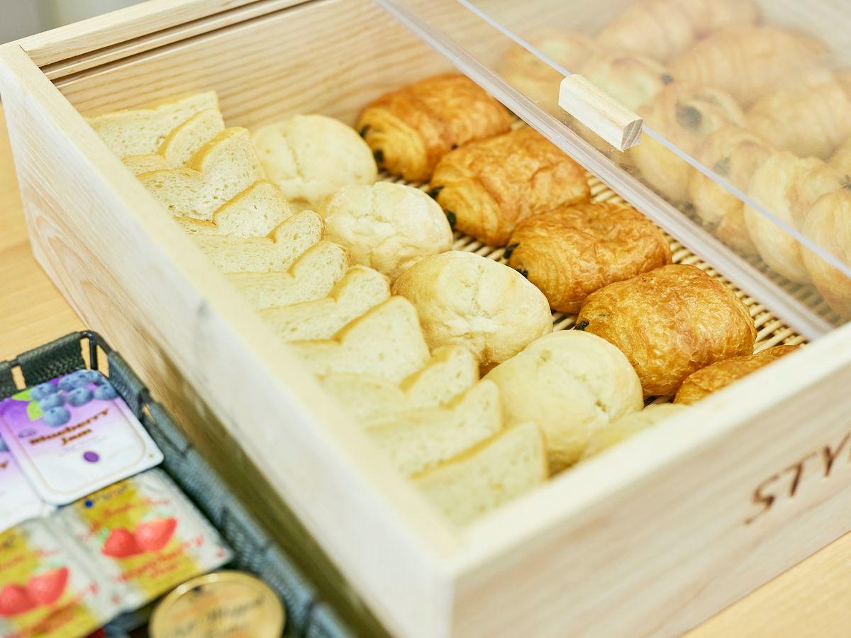 Đồ ăn và thức uống