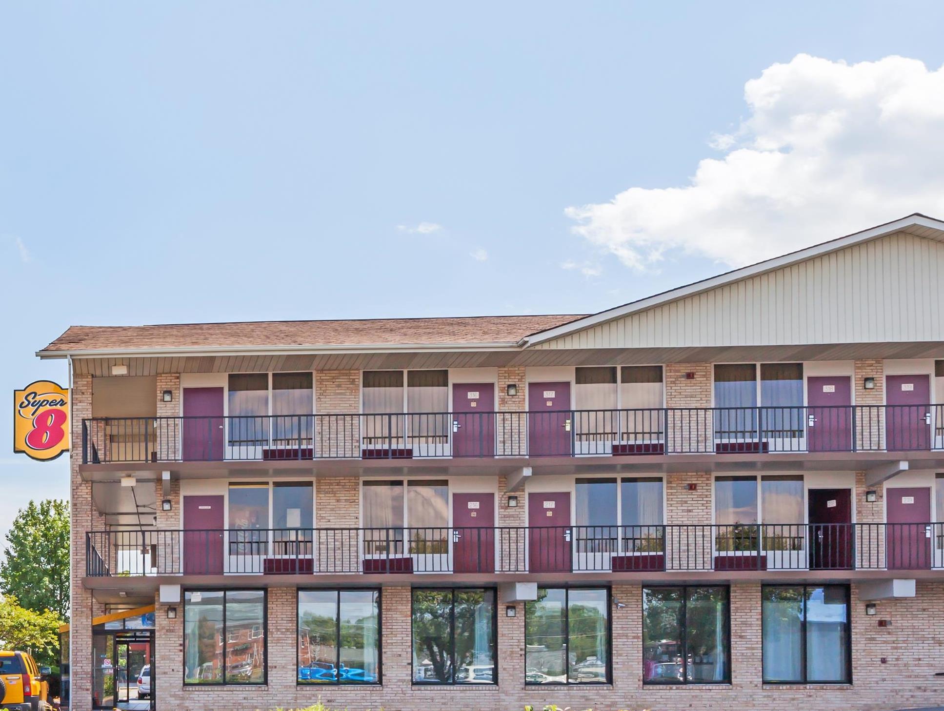 Ngoại cảnh khách sạn