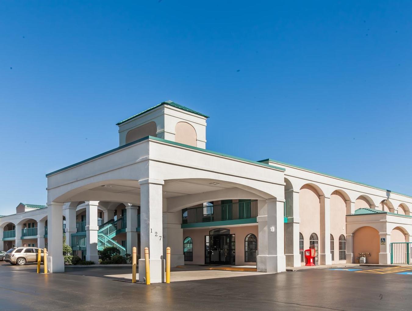 Ngoại cảnh khách sạn