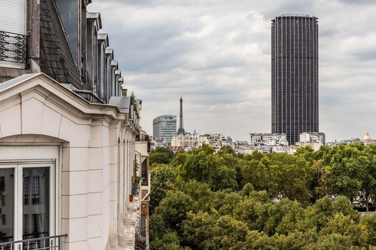 Ngoại cảnh khách sạn