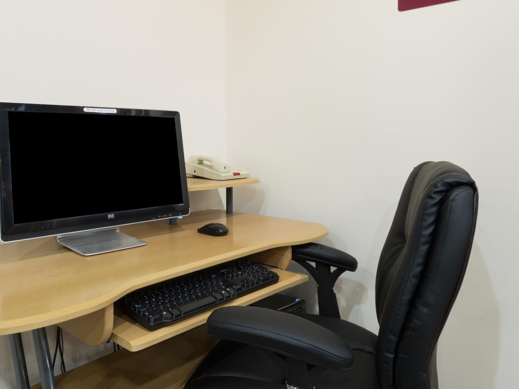 Trung tâm hội nghị