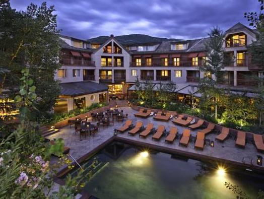 Ngoại cảnh khách sạn