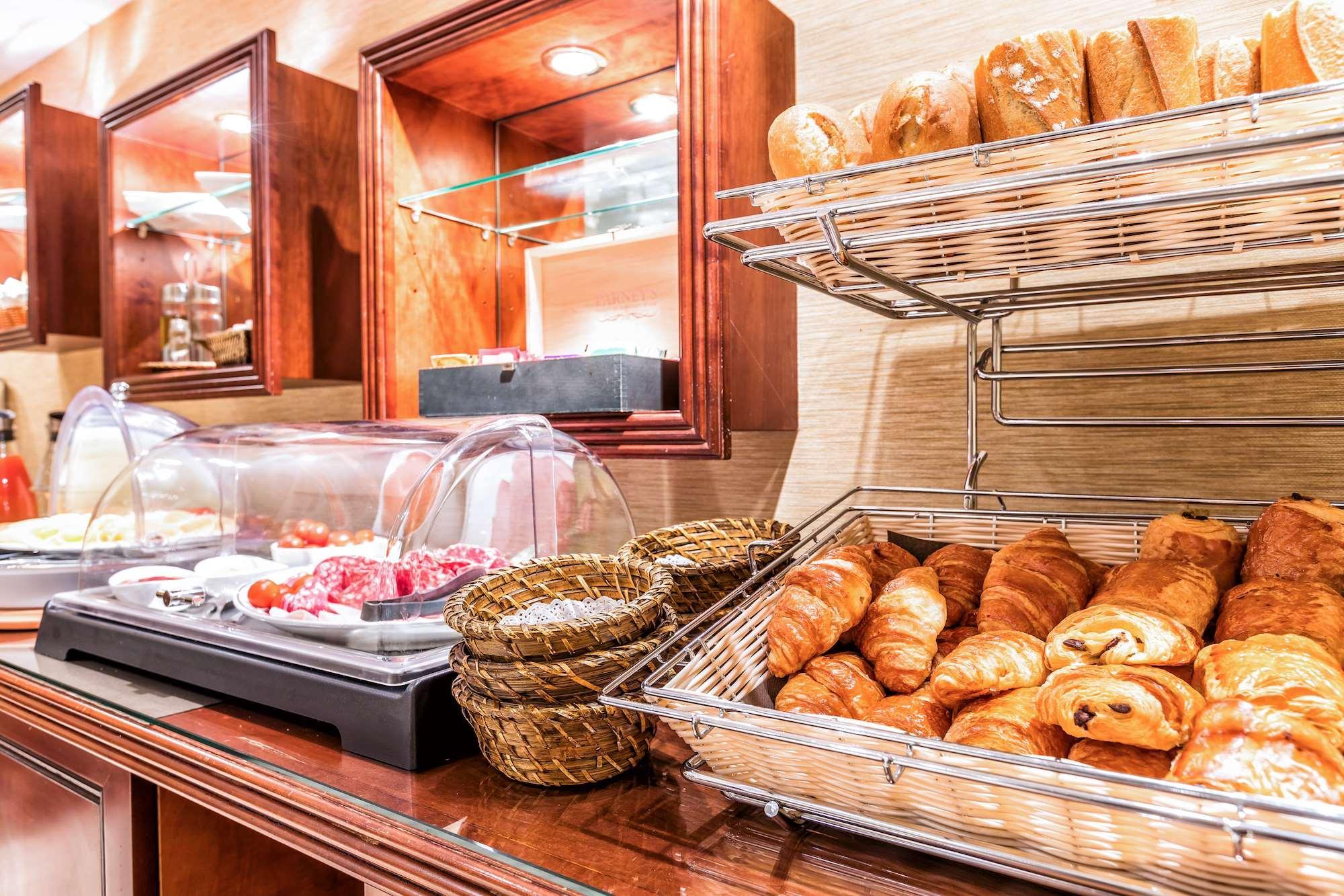 Đồ ăn và thức uống