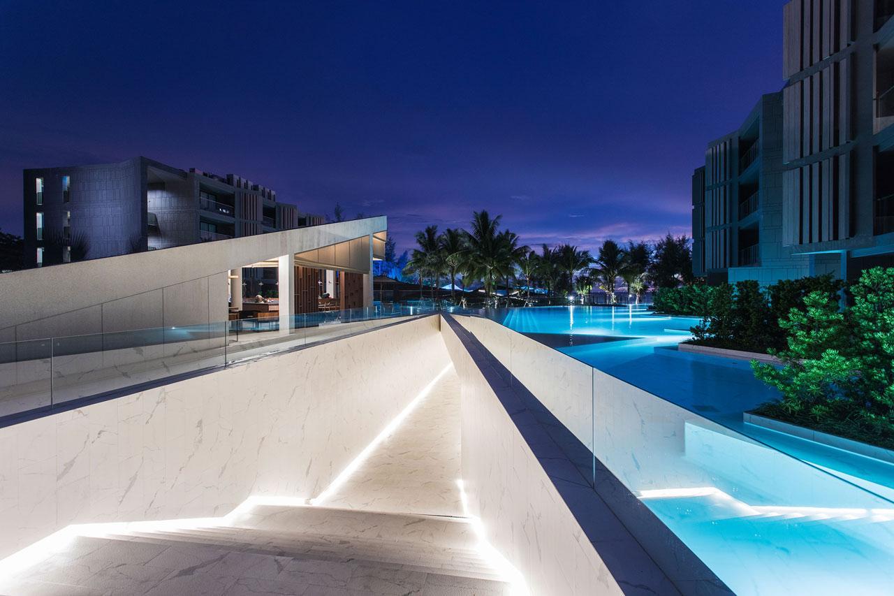 Ngoại cảnh khách sạn