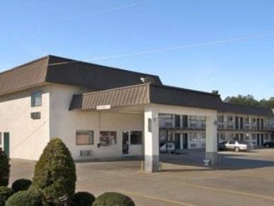 Ngoại cảnh khách sạn