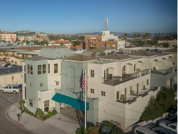 Ngoại cảnh khách sạn