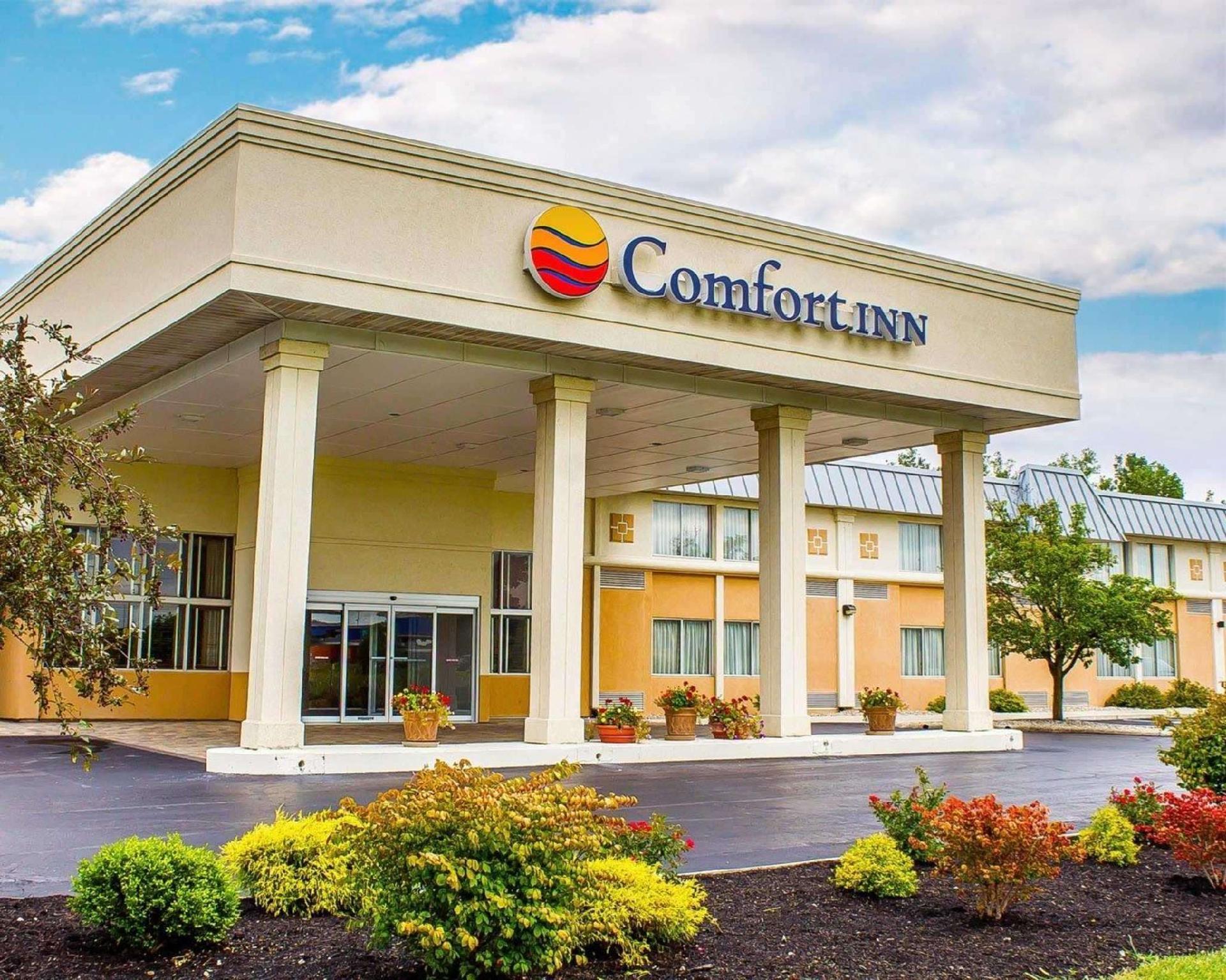 Ngoại cảnh khách sạn