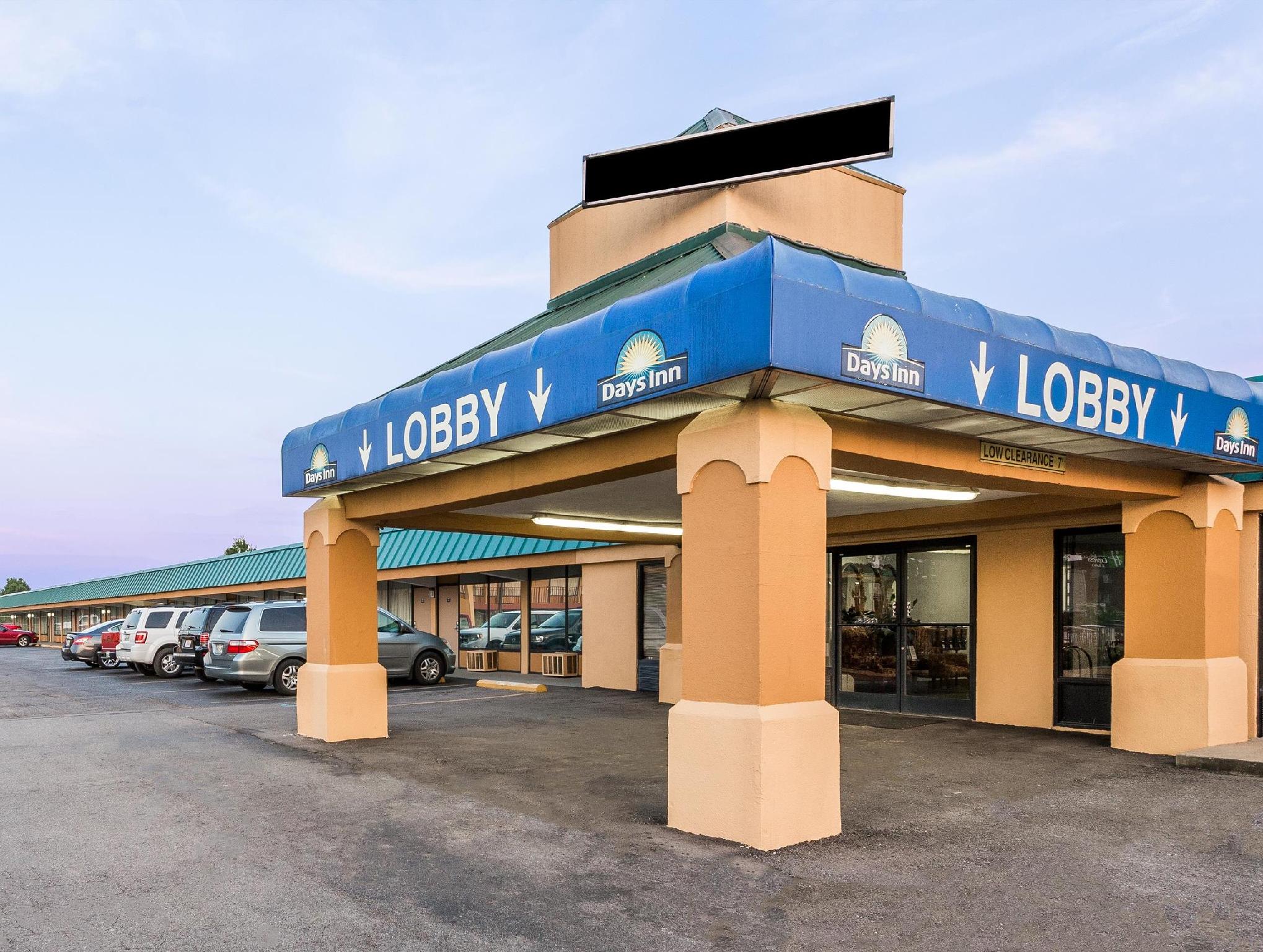 Ngoại cảnh khách sạn