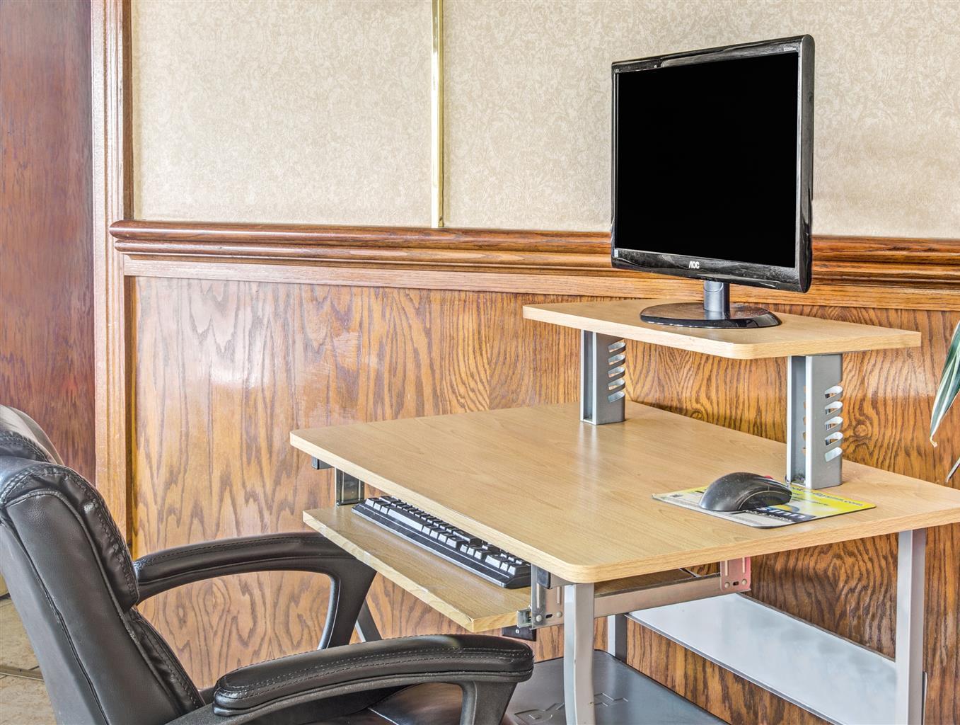 Trung tâm hội nghị