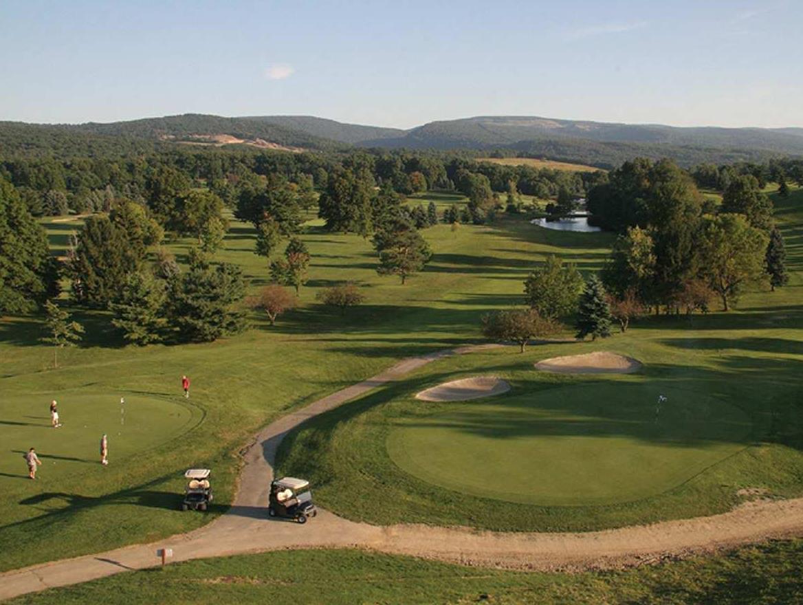 Khu vực xung quanh