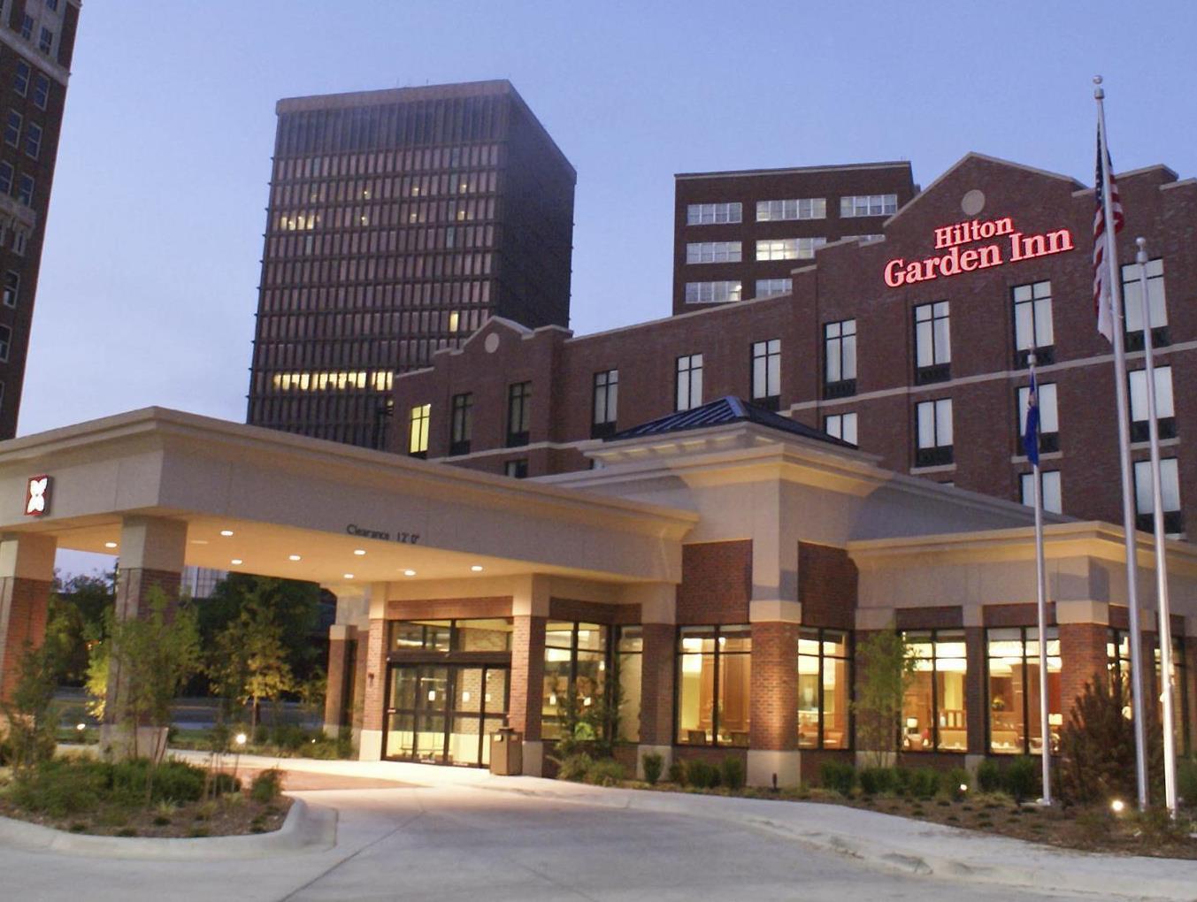 Ngoại cảnh khách sạn