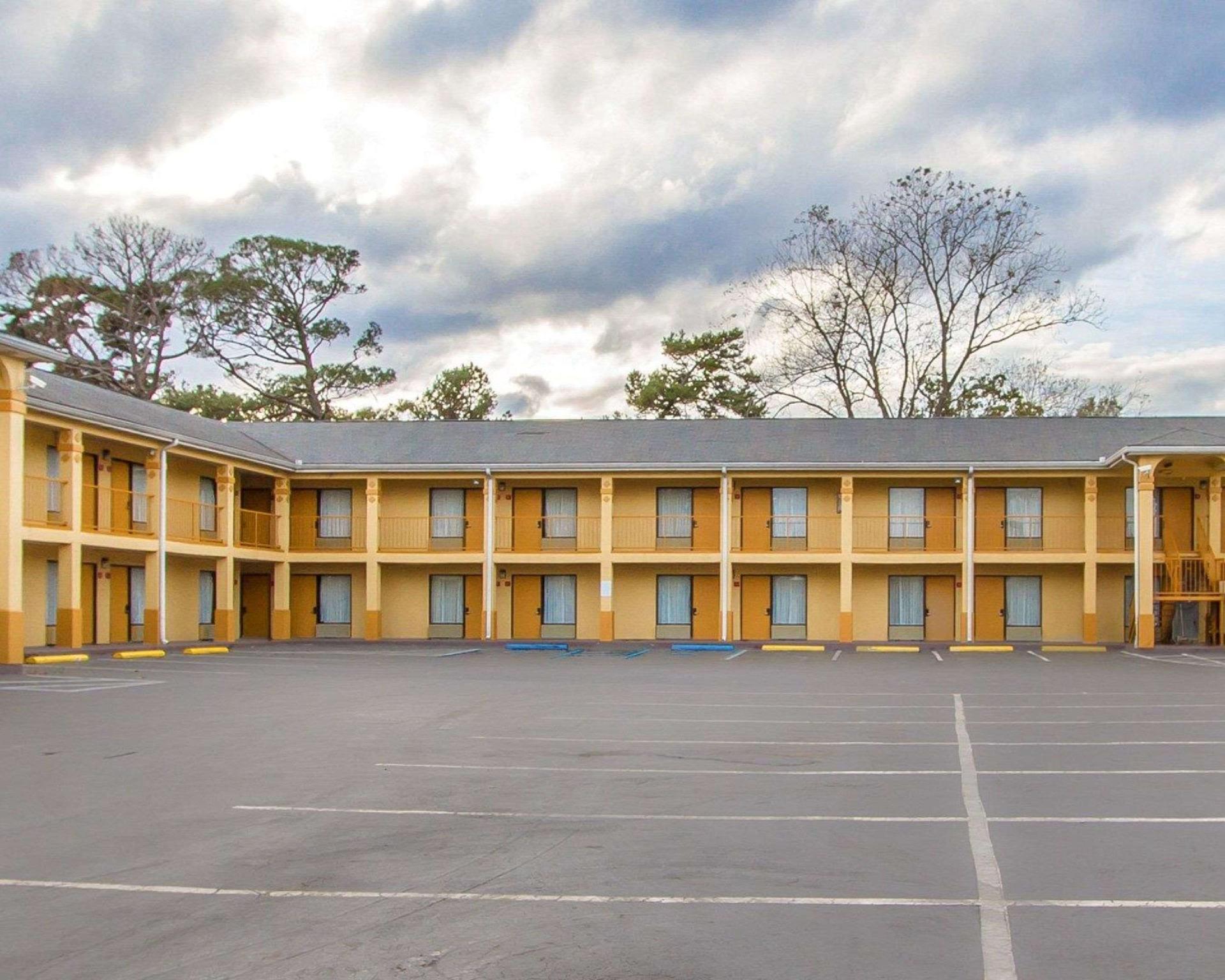 Ngoại cảnh khách sạn