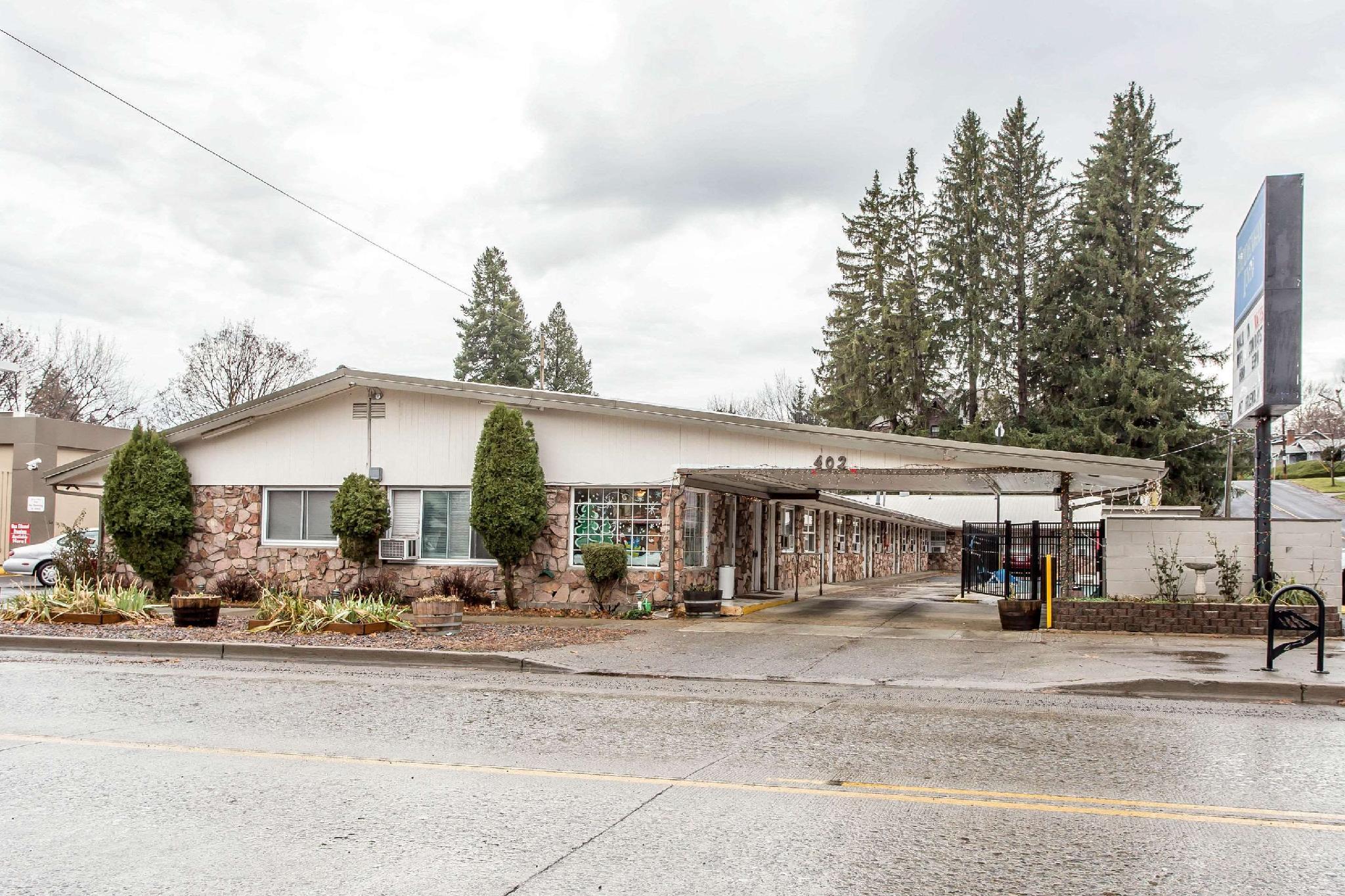 Ngoại cảnh khách sạn