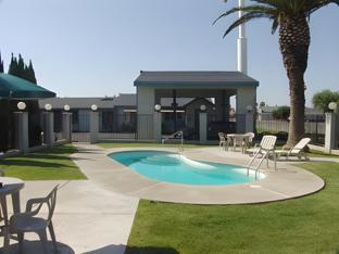 Ngoại cảnh khách sạn