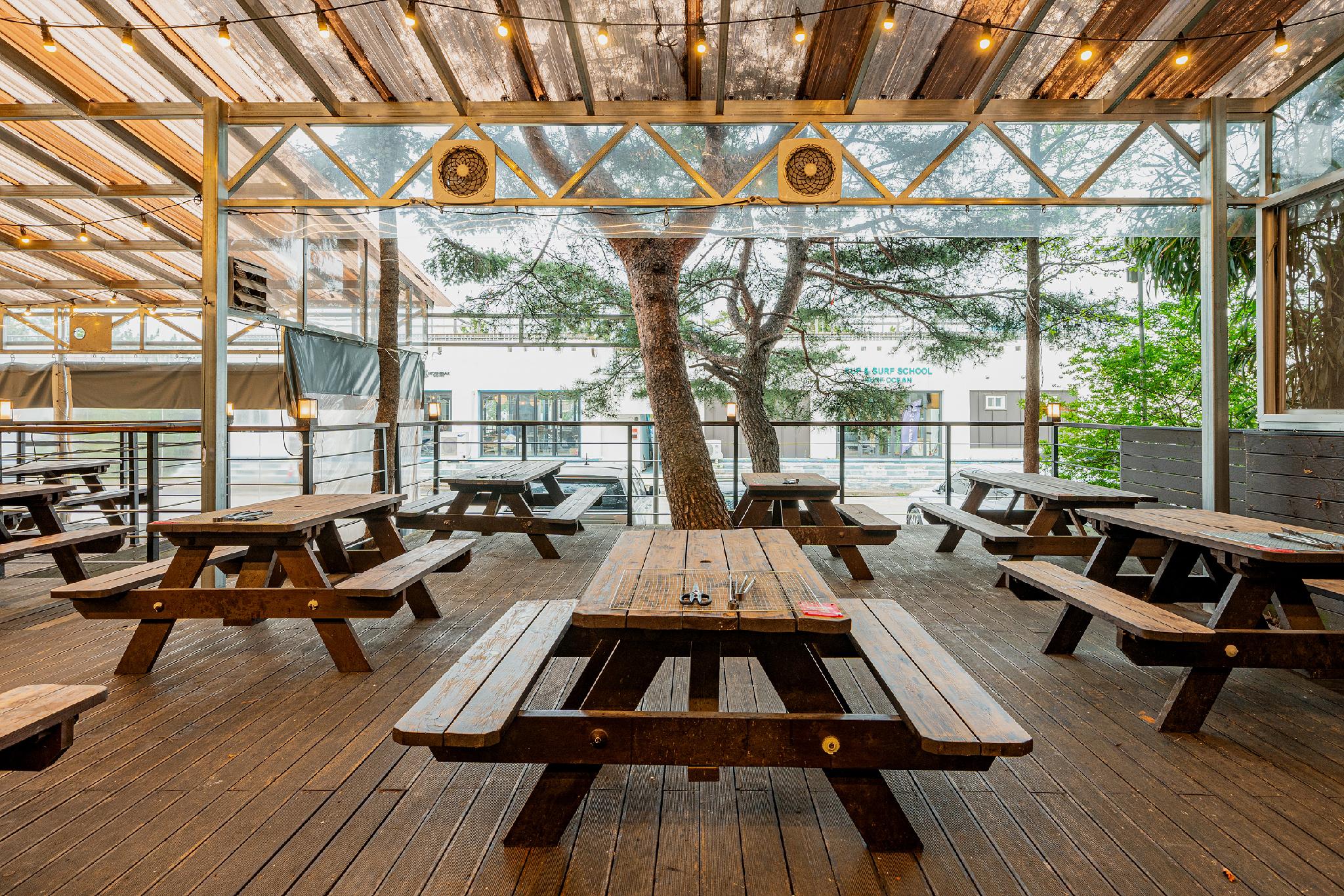 Đồ ăn và thức uống